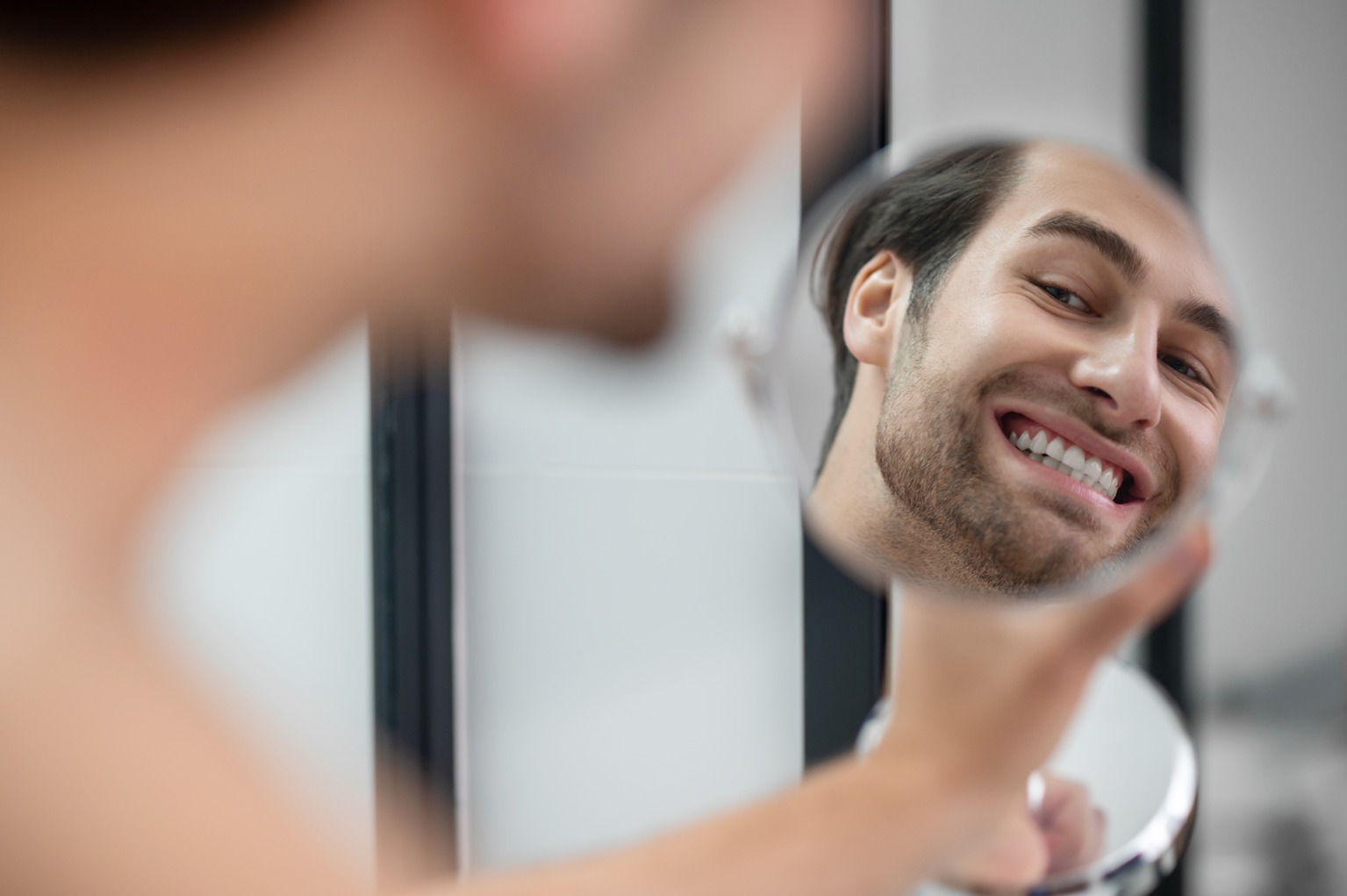 Featured image for “Personalized Smile Enhancements with Cosmetic Dentistry in Berlin”