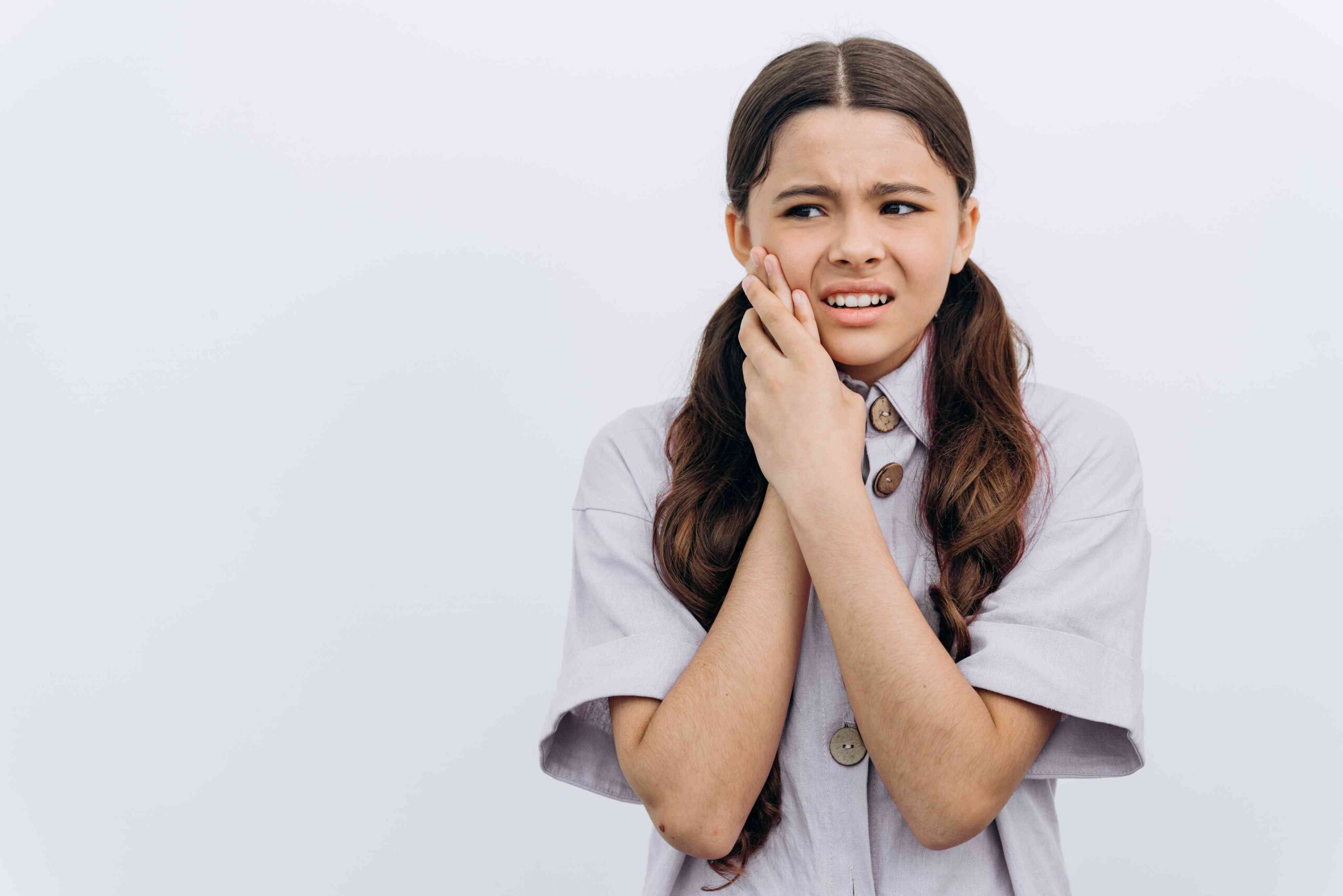 Featured image for “When an emergency dentist Hartford, CT Should Check Pain or Injury”