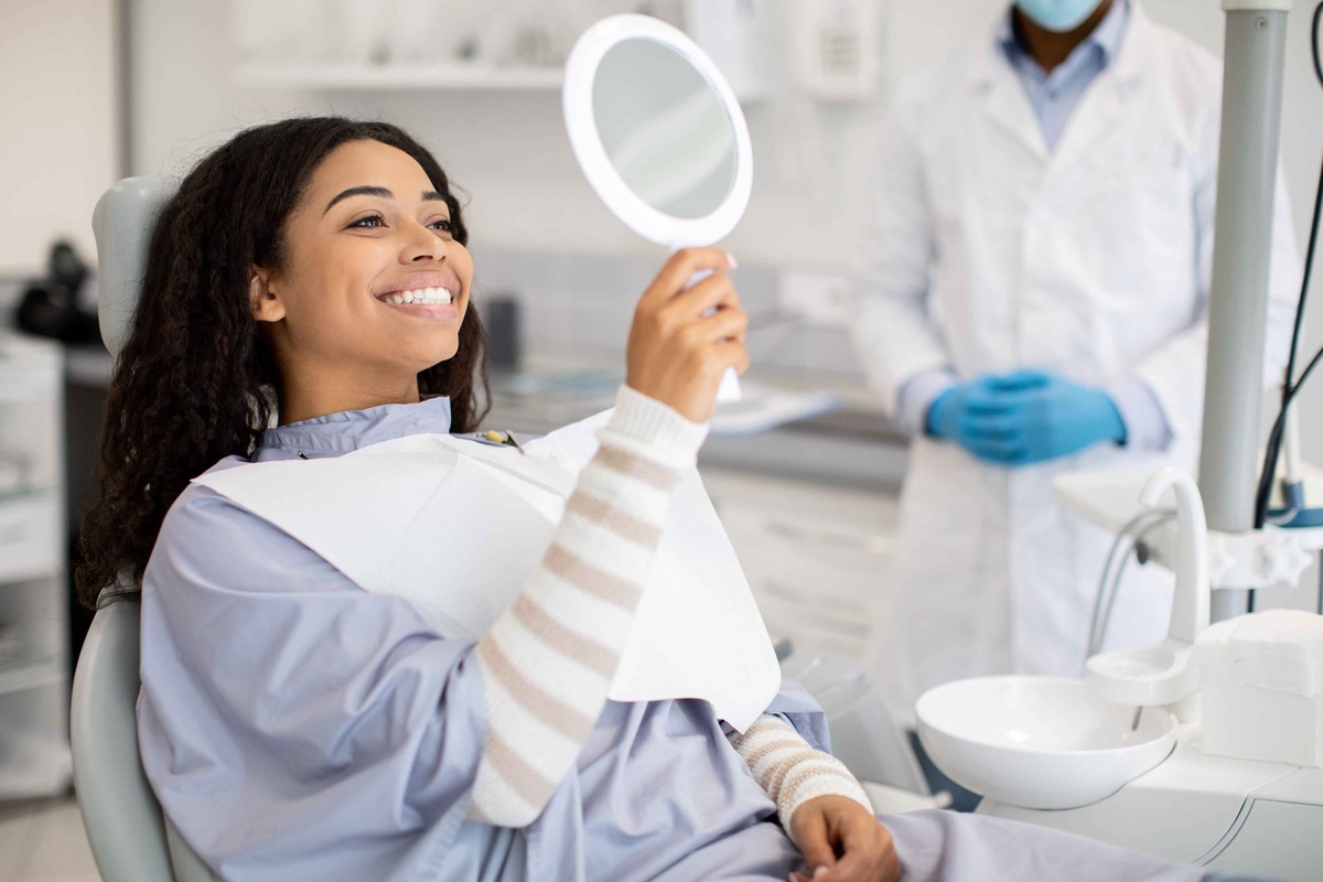 Featured image for “Cosmetic Dentist Hartford, CT for Natural Smile Improvements”